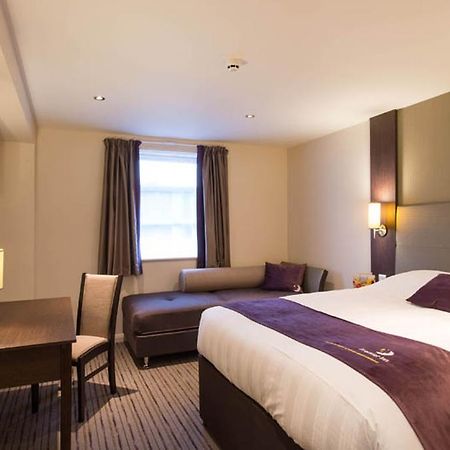 Premier Inn Glasgow - Bellshill Motherwell Bagian luar foto